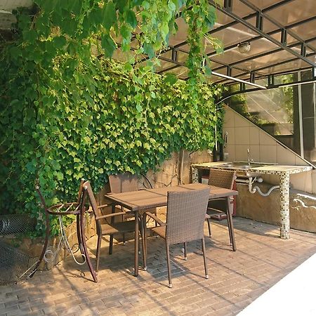 Hôtel Sauvignon-Zagara à Odessa Extérieur photo