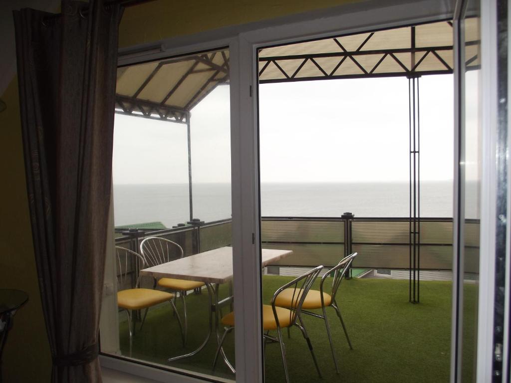 Hôtel Sauvignon-Zagara à Odessa Chambre photo